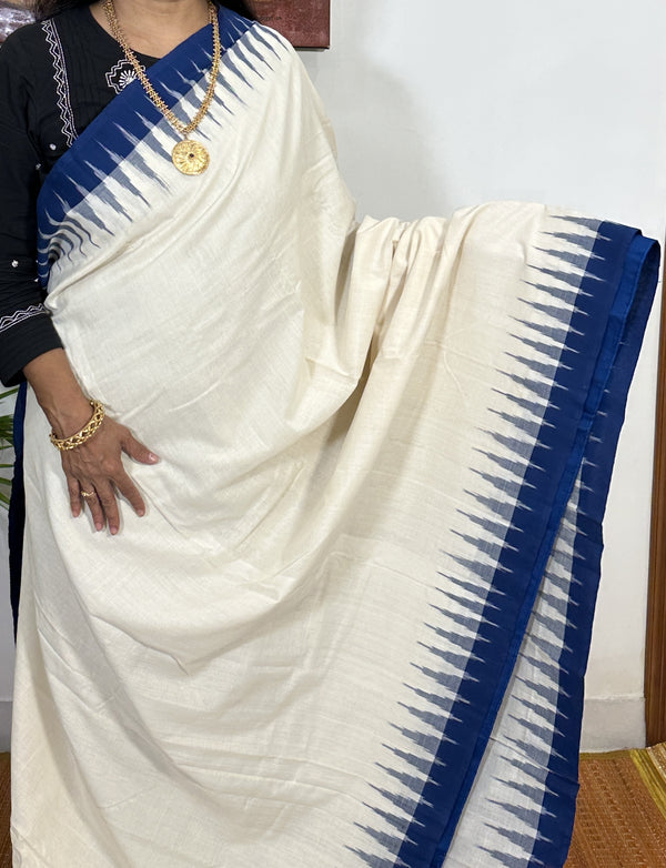 Cream and Blue Pochampalli Ikkat Handwoven Cotton Saree