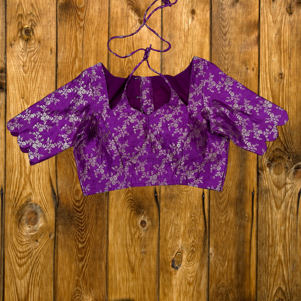 Banarasi blouse with neck tie, padded scalloped sleeves - Size 36