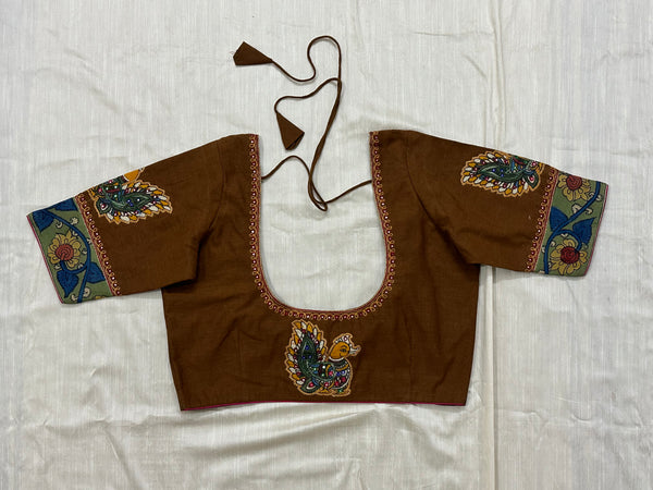 Mangalagiri cotton blouse with Pen Kalamkari Annam appliqué, sleeves Annam, and Kalamkari bord - Size 40
